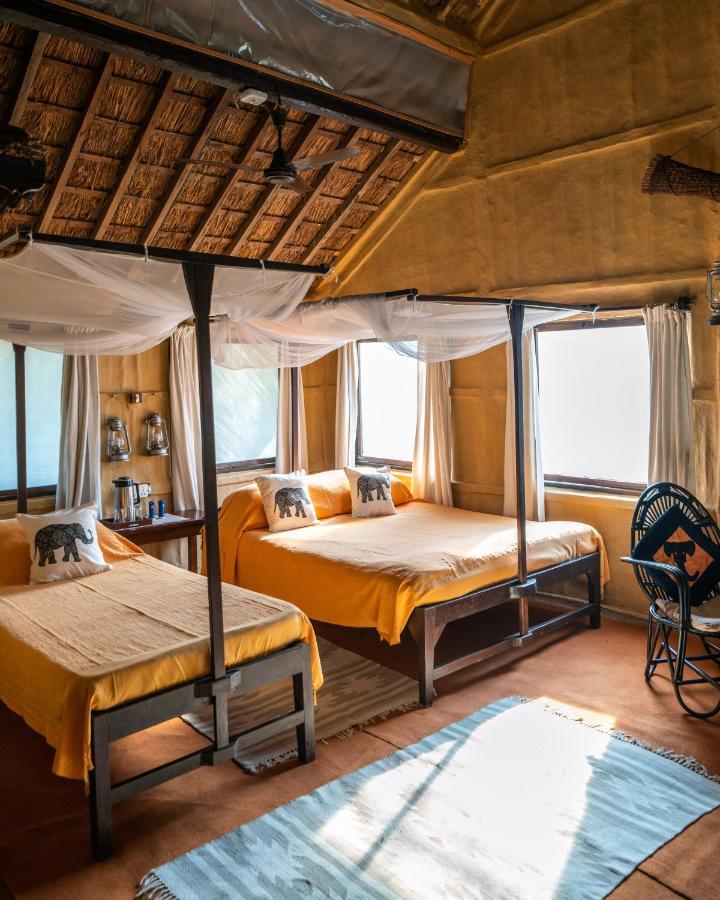 Tiger Tops Karnali Lodge Bardiya Exterior foto