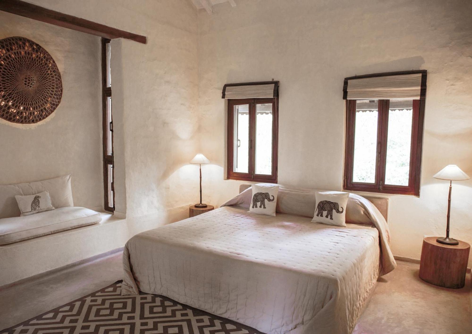 Tiger Tops Karnali Lodge Bardiya Exterior foto